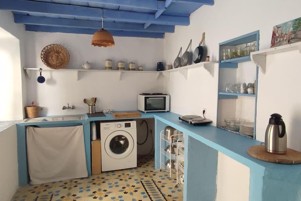 Town House With Rooftop Jacuzzi Holiday home *