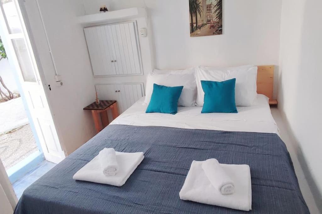 Holiday home Town House With Rooftop Jacuzzi Rhodes City