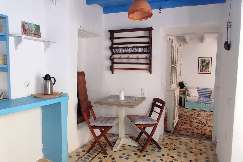 Holiday home Town House With Rooftop Jacuzzi *