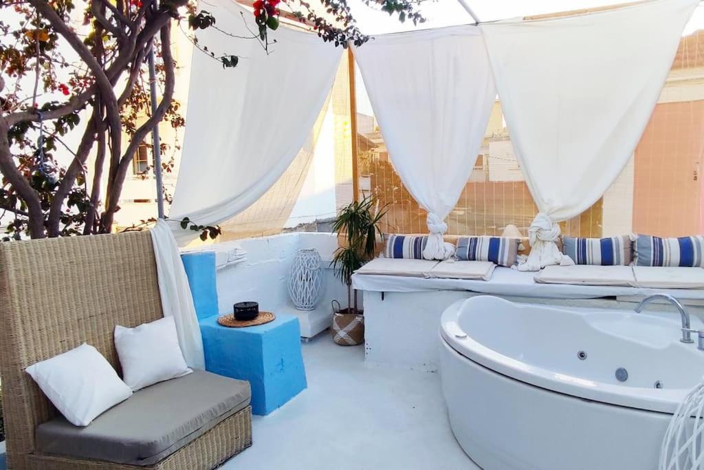 Town House With Rooftop Jacuzzi Holiday home Rhodes City